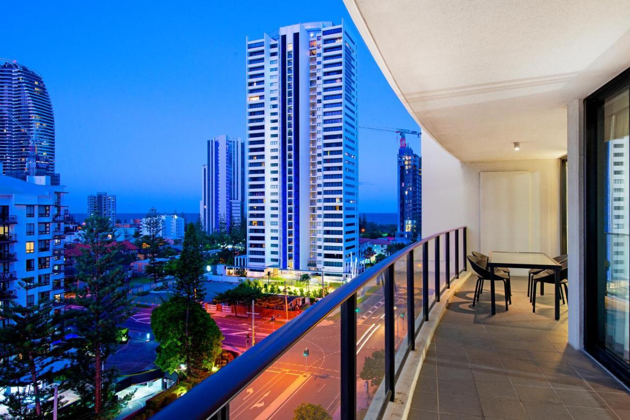 Mantra Sierra Grand Aparthotel Gold Coast Bagian luar foto